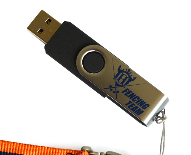 回転式USBメモリー